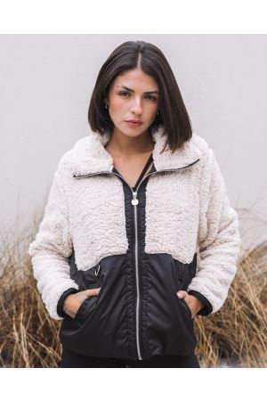 Campera Teddy Cloud Black