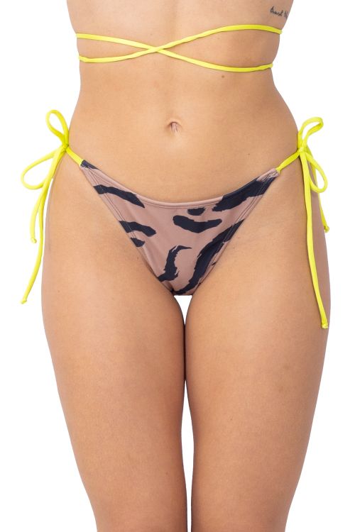 Colaless para atar Castaña