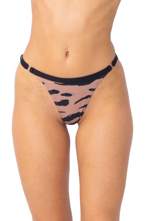 Colaless Coco Castaña