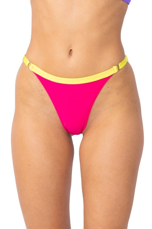 Colaless Coco Pink Flower